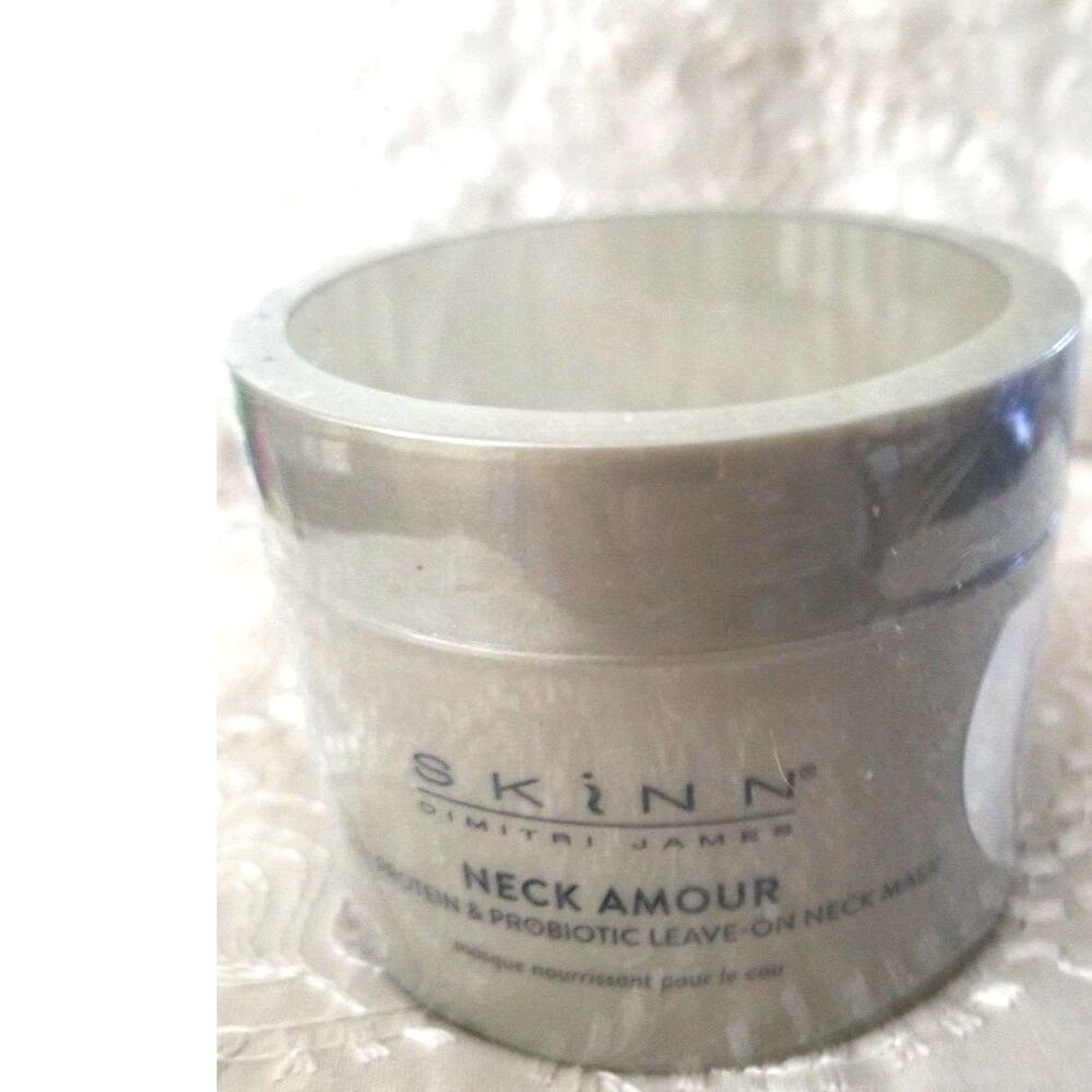 SKINN Cosmetics Neck Amour Serum